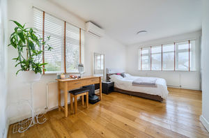 Bedroom 1- click for photo gallery